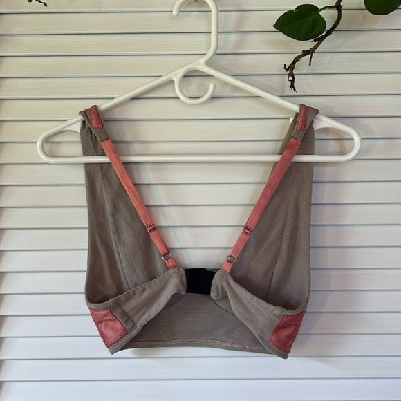 bless’ed are the meek 🌸 crop top S - Picture 3 of 3